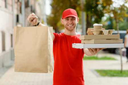 Il Boom del food delivery: come le piattaforme stanno cambiando il mercato delle consegne a domicilio